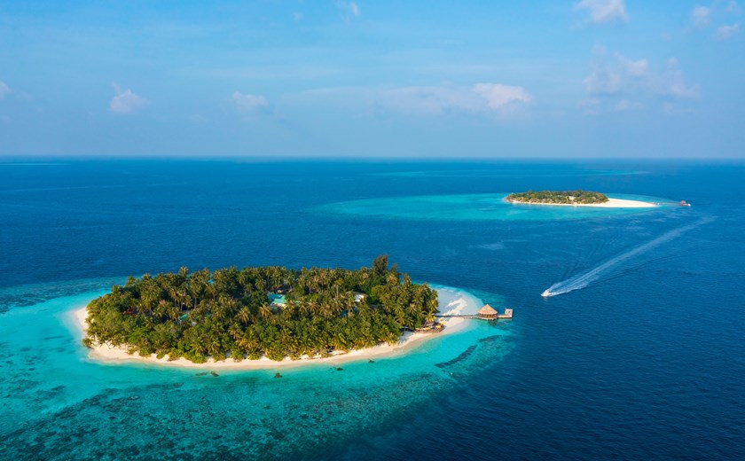 Banyan Tree Vabbinfaru Our Moments Package