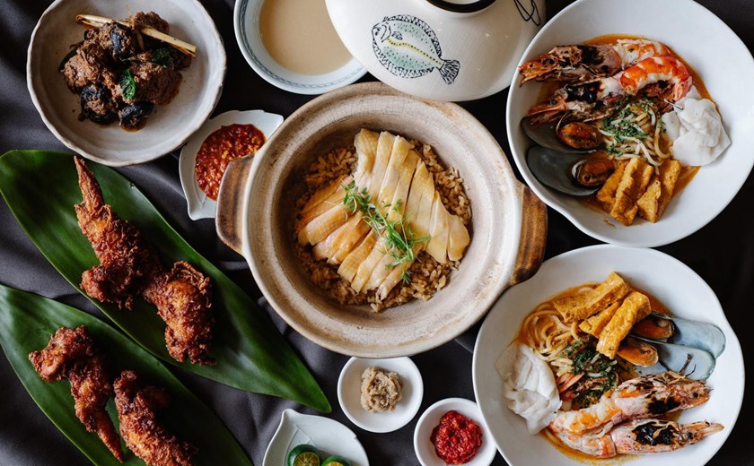 Exploring Singapore's Civic District and savoring local delights