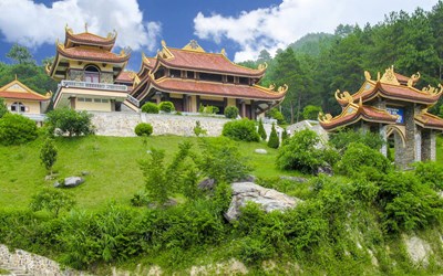 Highlights at10 Days 9 Nights Healing Trip with the Famous Bhutanese Rinpoche