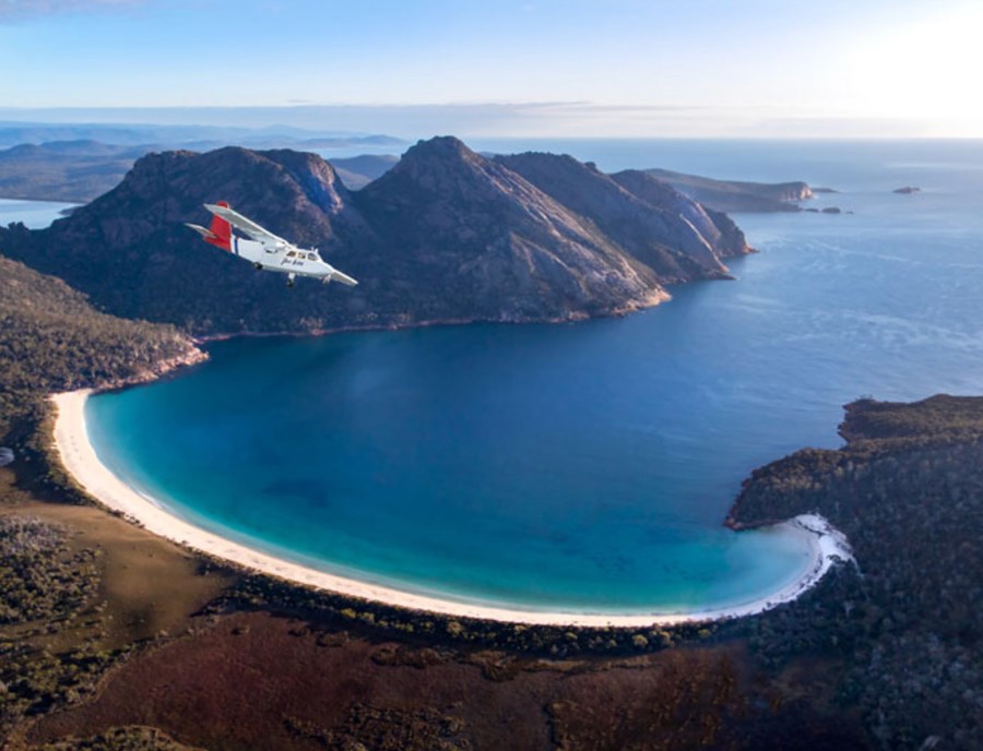 Wineglass Bay S Iconic White Sands And Turquoise Waters