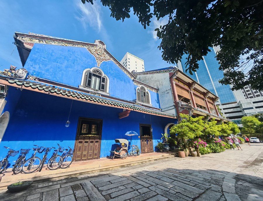 Cheong Fatt Tze Mansion (Blue Mansion) Showcases Penang S Timeless Heritage