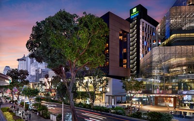 Highlights at5 Nights Exclusive Singapore UltraLuxe Event Package at Holiday Inn Express Orchard Road