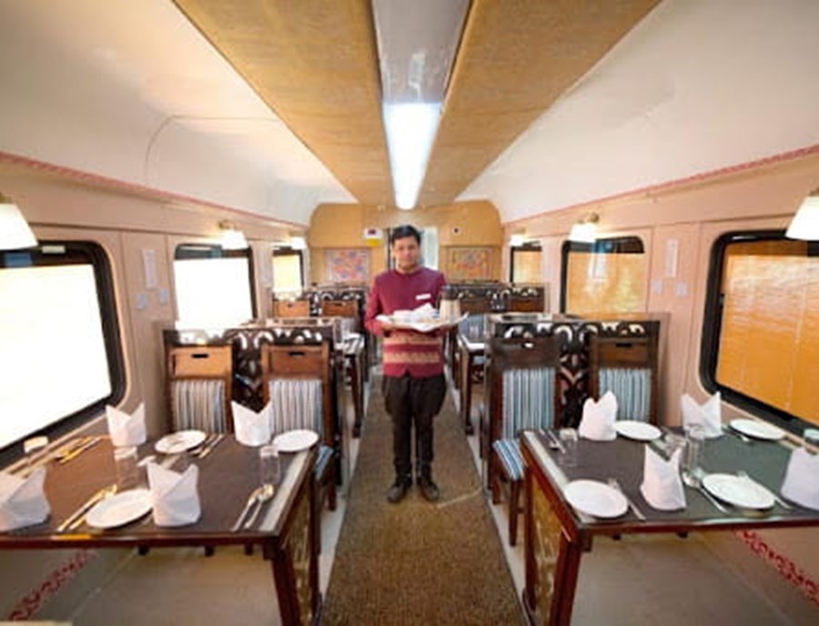 IRCTC Buddhist Circuit Tourist Train Restaurant And Food