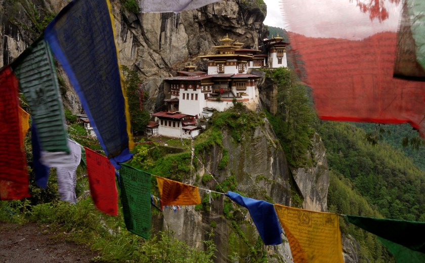 Bhutan: A Photographer's Winter Dream - Festivals, Mountains & Wildlife (11 -17 December 2025)