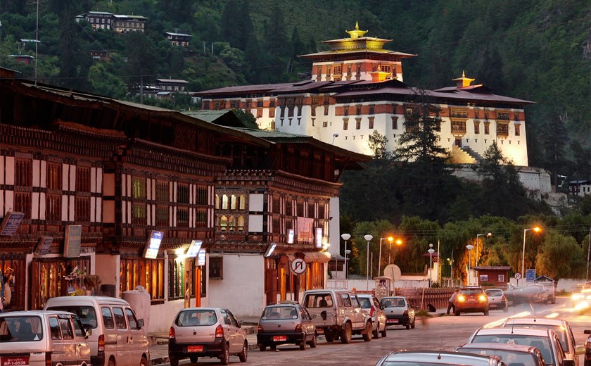 7D6N Bhutan Insider Experience with James Low