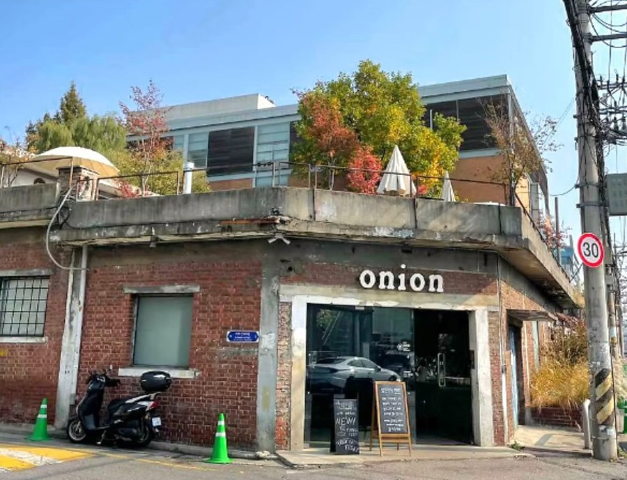 Visit Onion Cafe Seongsu For Freshly Baked Pastries, Industrial Charm And One Of The Coolest Café Experiences In Seoul