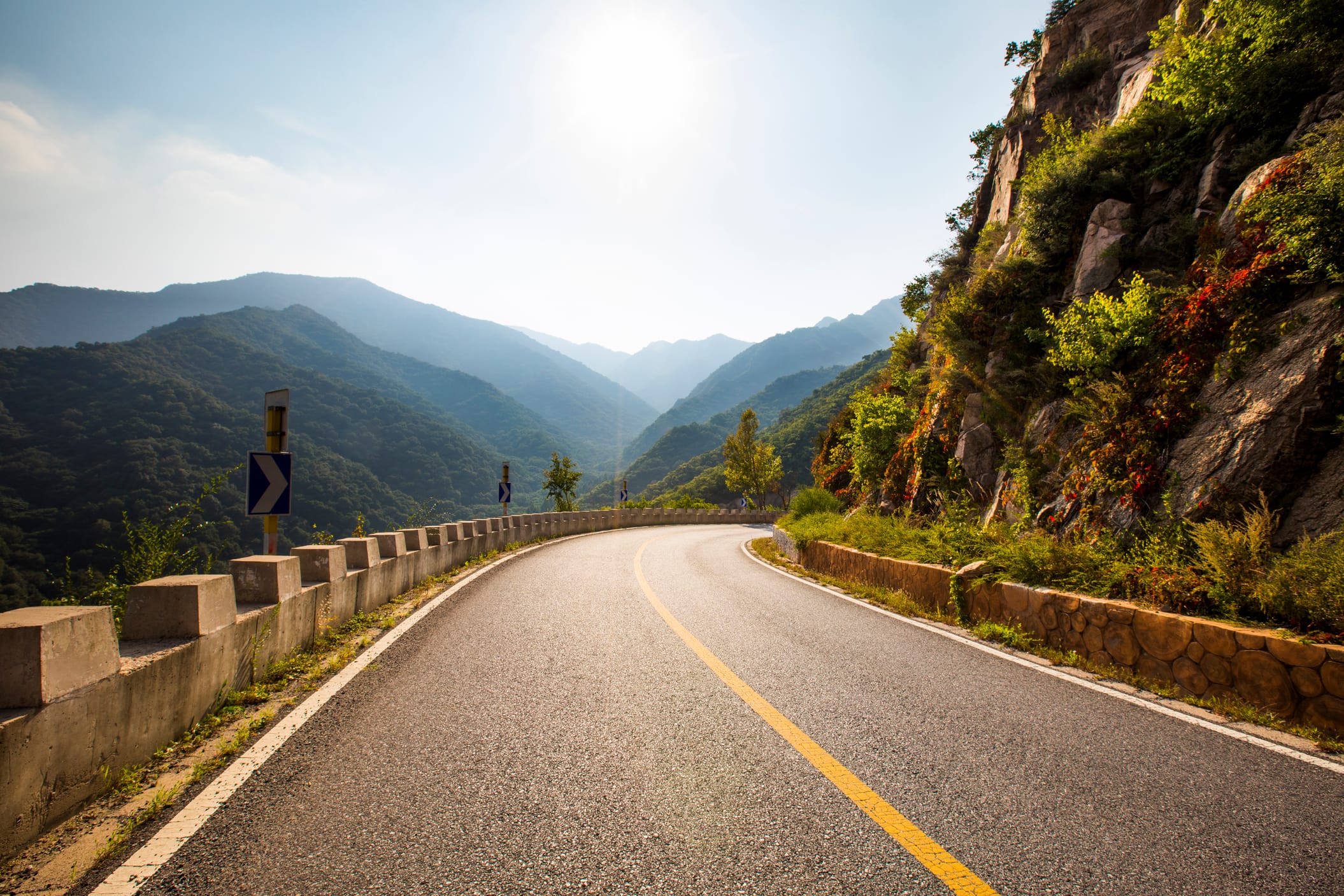 Scenic roads reveal places beyond the railway network