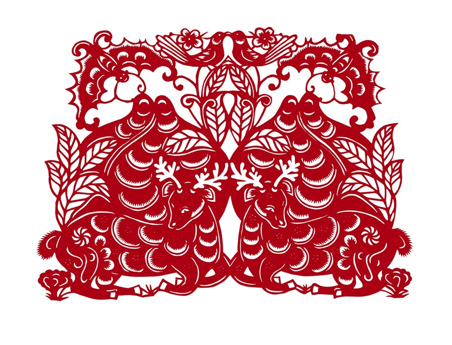 Master the art of paper cutting at Canal Square in Hangzhou.jpg