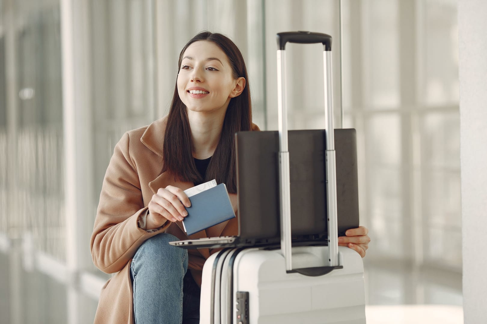 Traveller Checking Documents Laptop