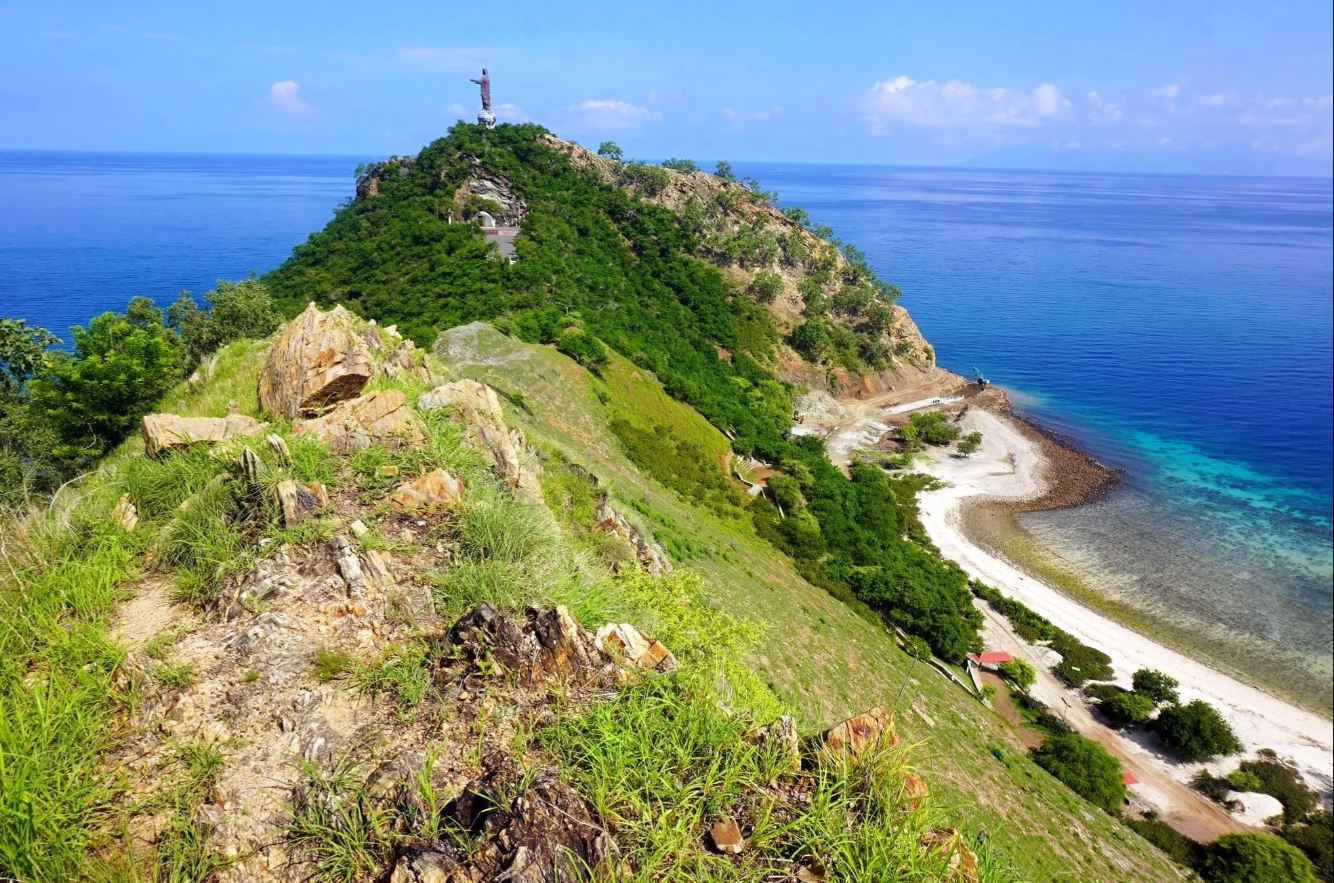 Christo Rei and ocean view at Timor Leste